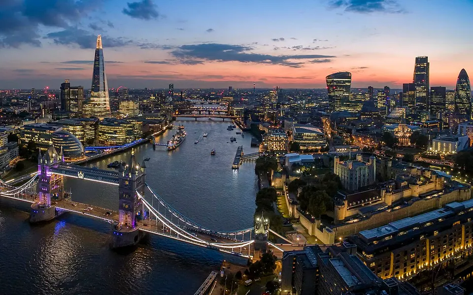 500px provided description: London Skyline [#sunset ,#architecture ,#cityscape ,#london ,#uk ,#skyline ,#financial district ,#thames ,#london bridge ,#london shard]