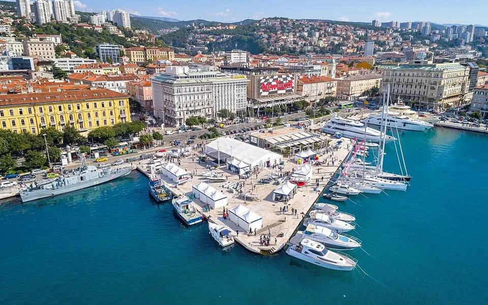 Rijeka Riva